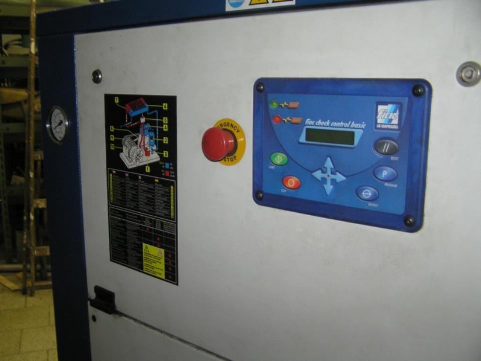 Prumyslových robotu-4